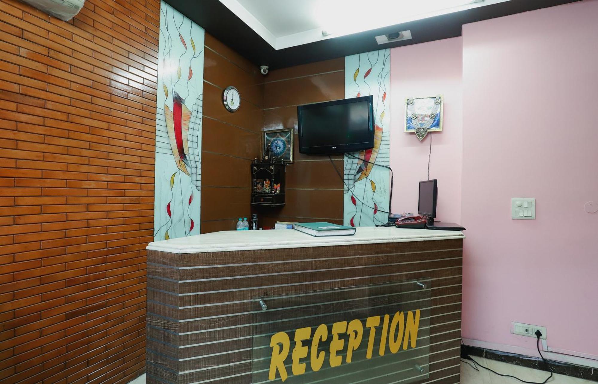 Hotel O J P Inn Near Patel Nagar Metro Station Νέο Δελχί Εξωτερικό φωτογραφία